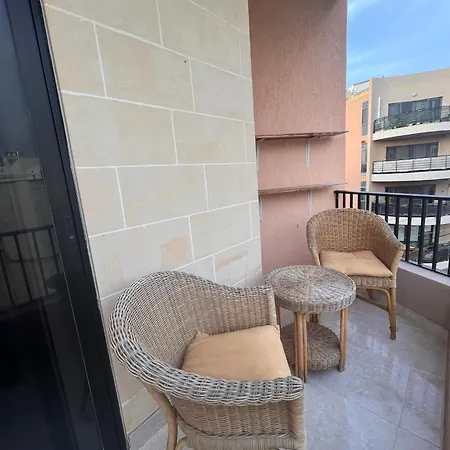 2 Bedroom Apartment Marsaskala Exterior photo